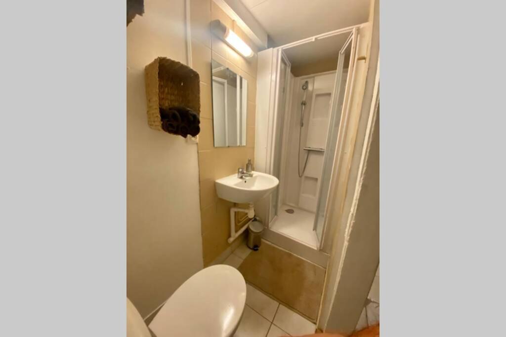 Apartmán La Reine Avranches Exteriér fotografie